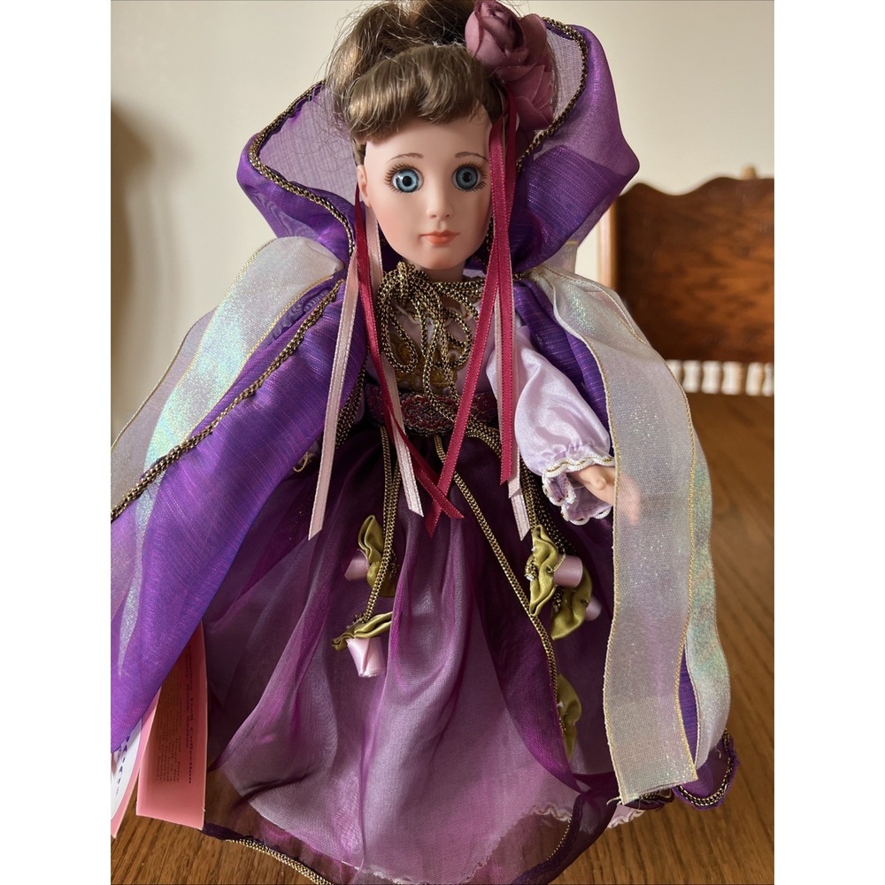Camelot Collection Effanbee Storybook Dolls  12" Guinevere Doll /No Box